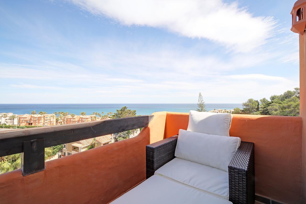 Jardines De Nueva Galera Cozy Penthouse Apartment Естепона Екстериор снимка