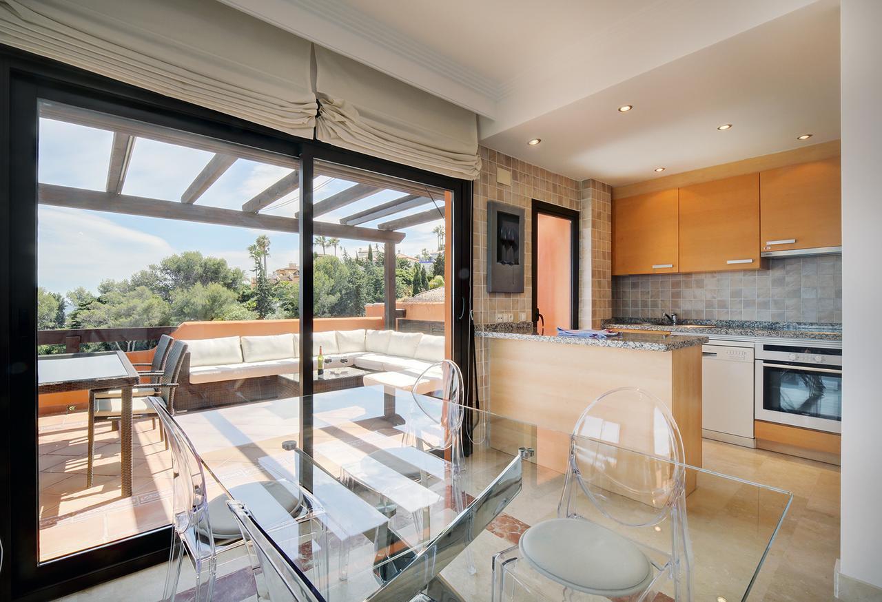 Jardines De Nueva Galera Cozy Penthouse Apartment Естепона Екстериор снимка