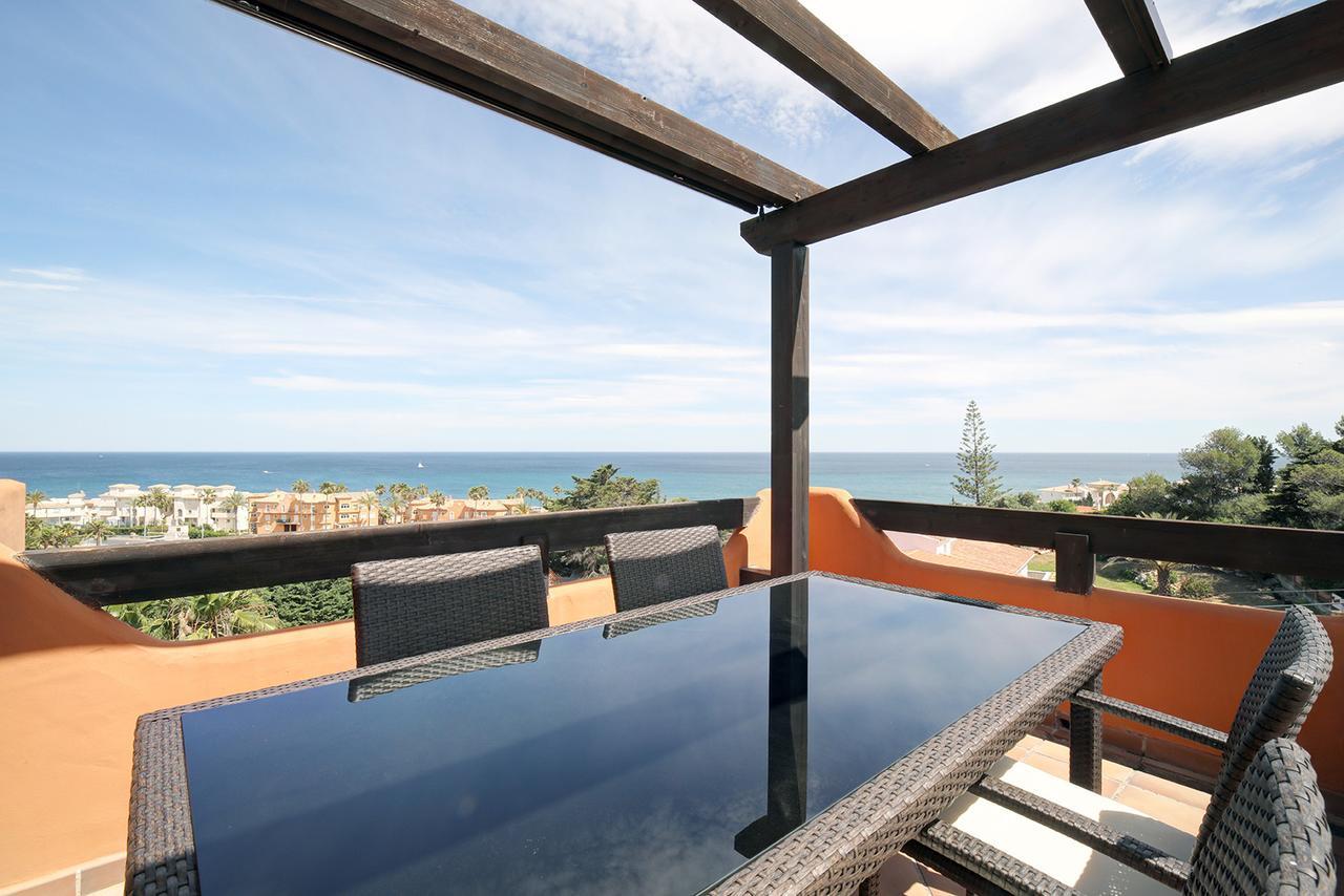 Jardines De Nueva Galera Cozy Penthouse Apartment Естепона Екстериор снимка